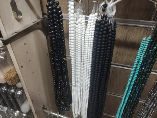 عکس فروشگاه خرازی نگاه