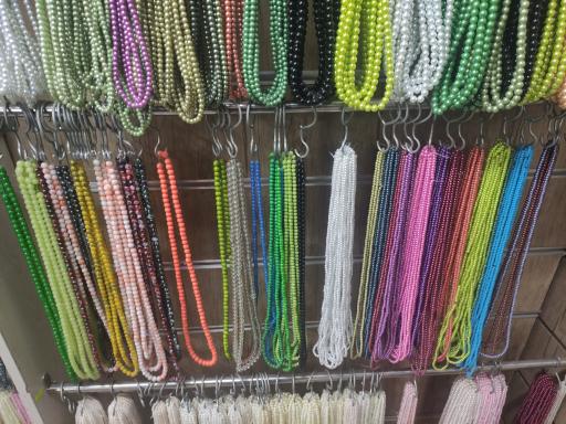 عکس فروشگاه خرازی نگاه