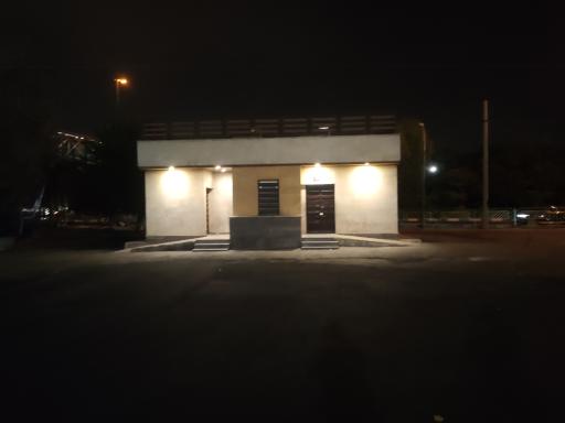 عکس سرویس بهداشتی پایانه اتوبوسرانی خاوران