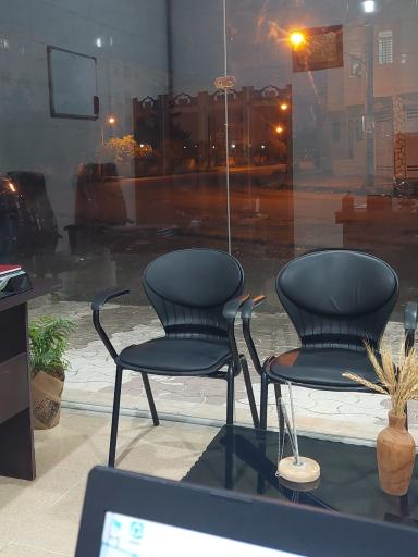 عکس گروه مشاورین املاک ایده آل 