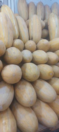 عکس میوه فروشی تمشک