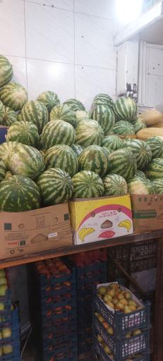 عکس میوه فروشی تمشک