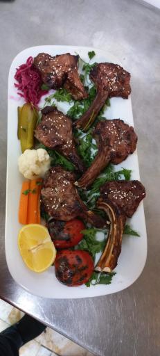 عکس سفره خانه سنتی هفت خوان