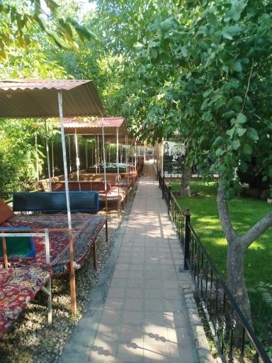 عکس باغ رستوران فدک قزوین