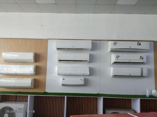 آقای کولر گازی 