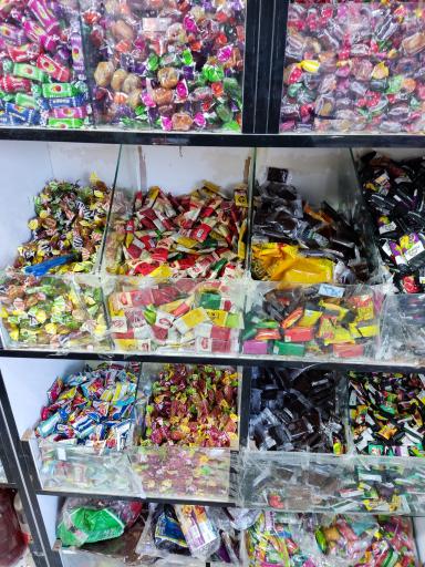 عکس فروشگاه باقری