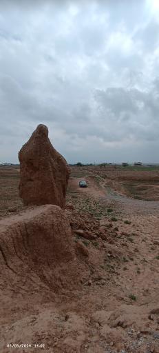 عکس قلعه قدیمی پاژ