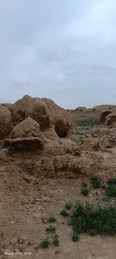 عکس قلعه قدیمی پاژ