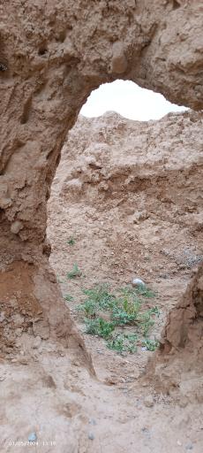 عکس قلعه قدیمی پاژ