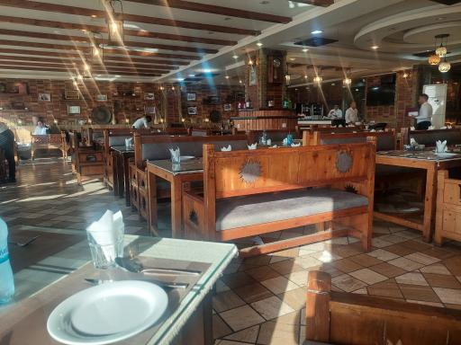 عکس رستوران و فست فود میداف