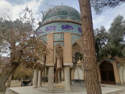 عکس آرامگاه واله اصفهانی ( شاعر) 