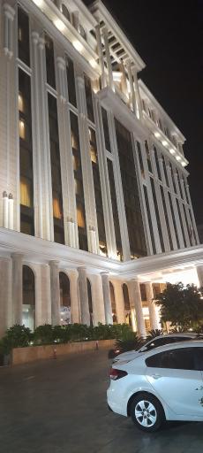 عکس هتل آسمان رویال