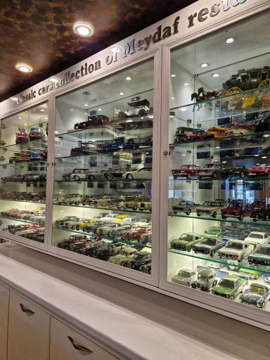 رستوران و فست فود میداف