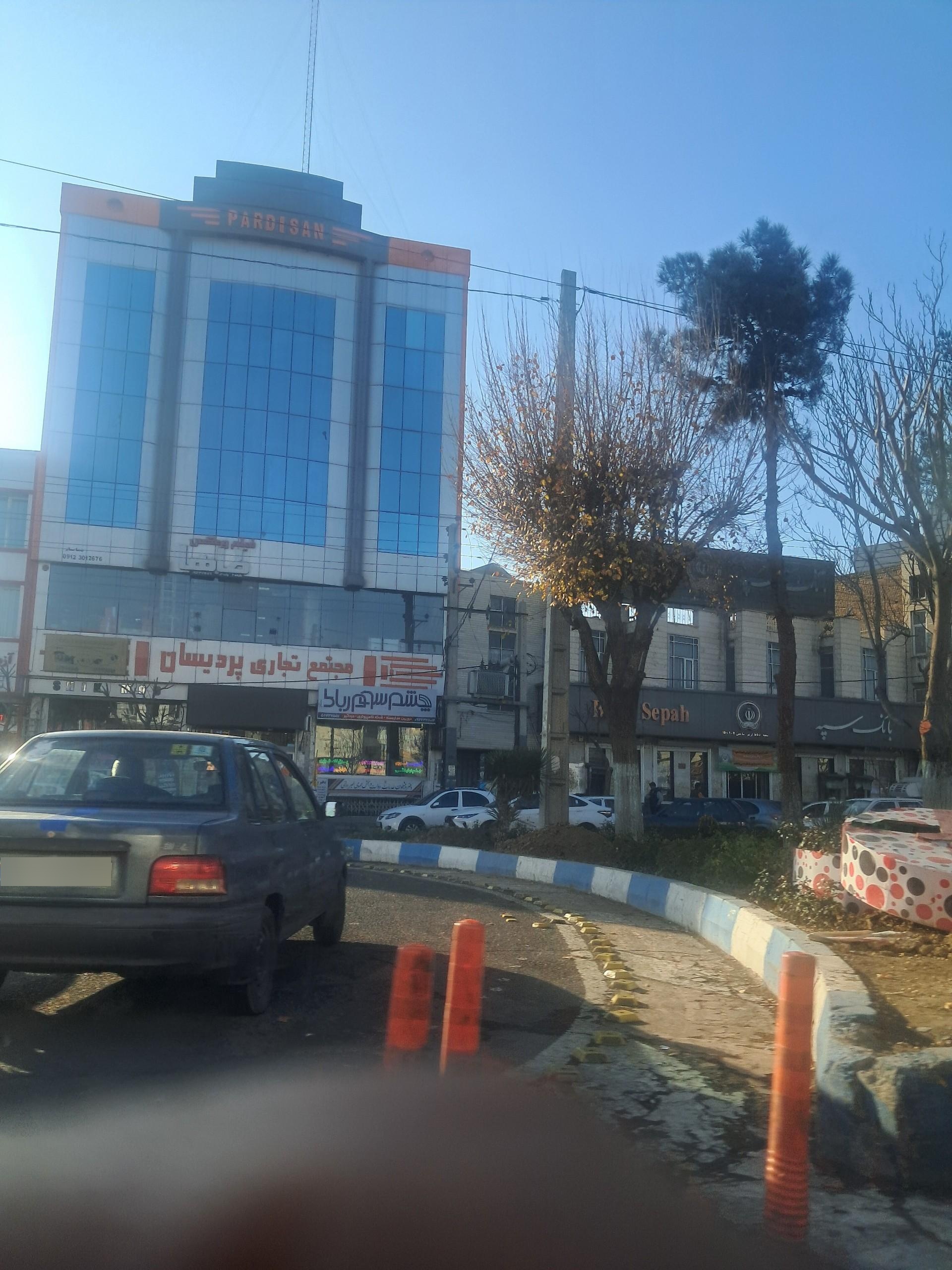 عکس پاساژ پردیسان