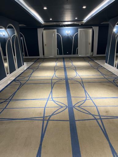 عکس هتل آسمان رویال