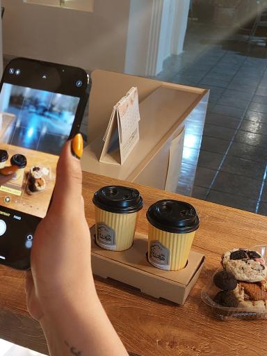 عکس کافه حیاط، پلاک هفت