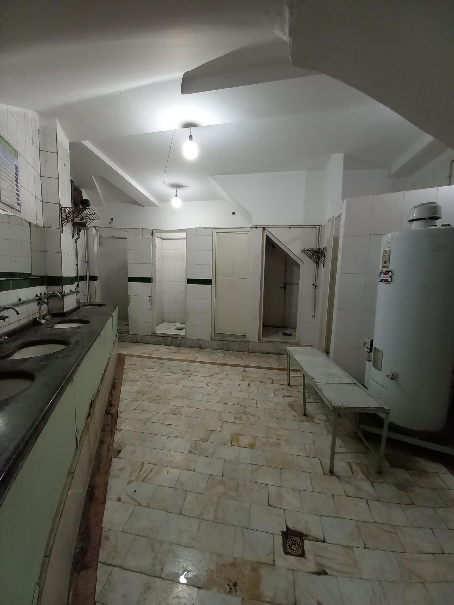 عکس سرویس بهداشتی مسجد
