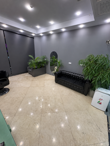 عکس آرایشگاه شهاب