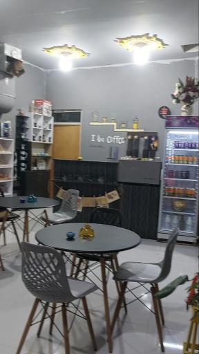 عکس کافه قهوه فانوس شب