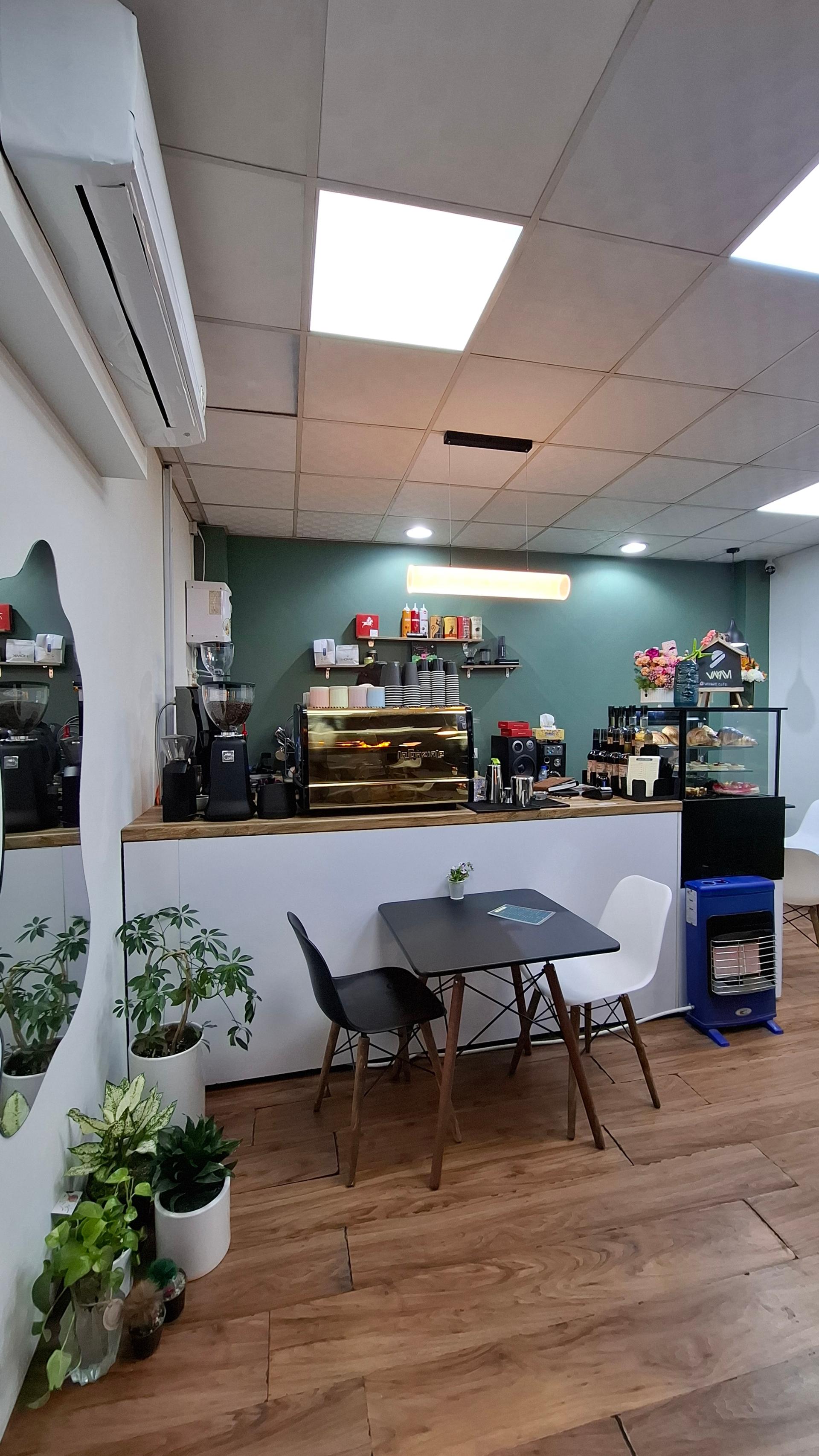 عکس کافه واکاوی