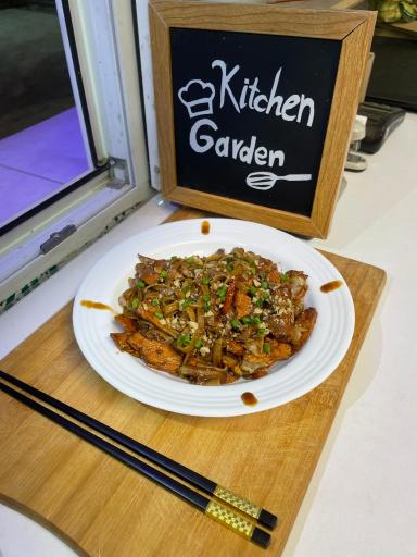 گاردن غذای آسیایی و فرنگی