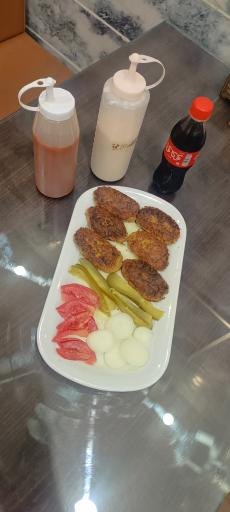 عکس ساندویچ پاپیون 