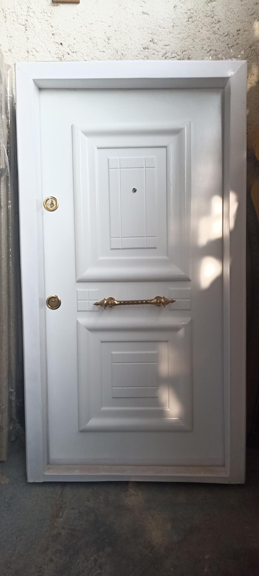 عکس فروشگاه شیوا درب