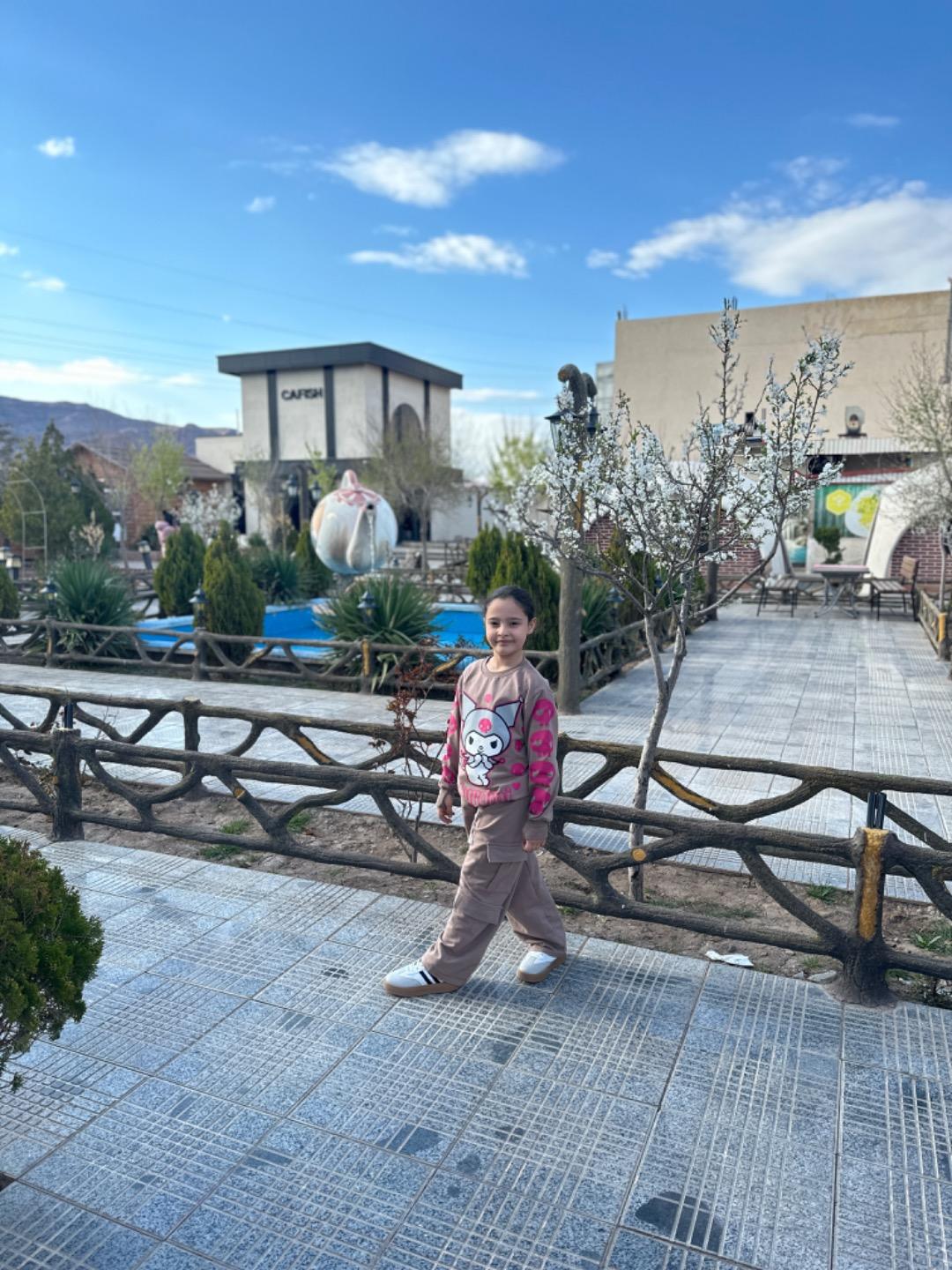 عکس کافه رستوران کافیش