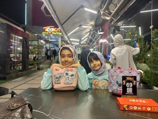 عکس پیتزا توکا