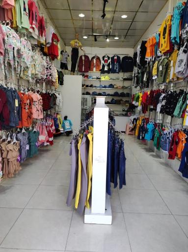 عکس فروشگاه وروجک شیطون