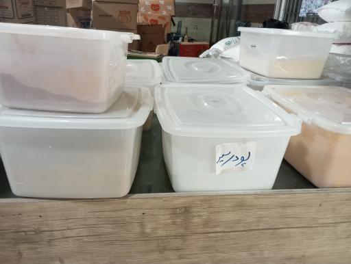 عکس فروشگاه موادغذایی پدر