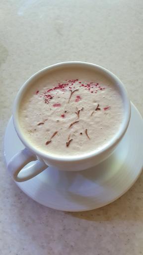 عکس کافی شاپ کافه چی 