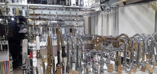 عکس فروشگاه لوازم بهداشتی ساختمانی المهدی