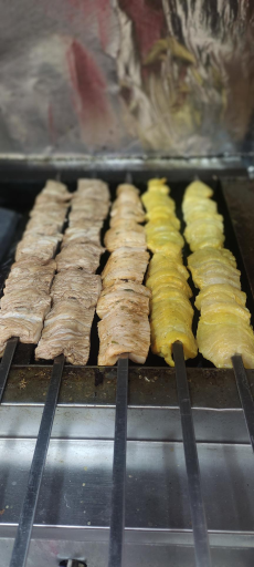 عکس چلو کبابی همه چی کباب