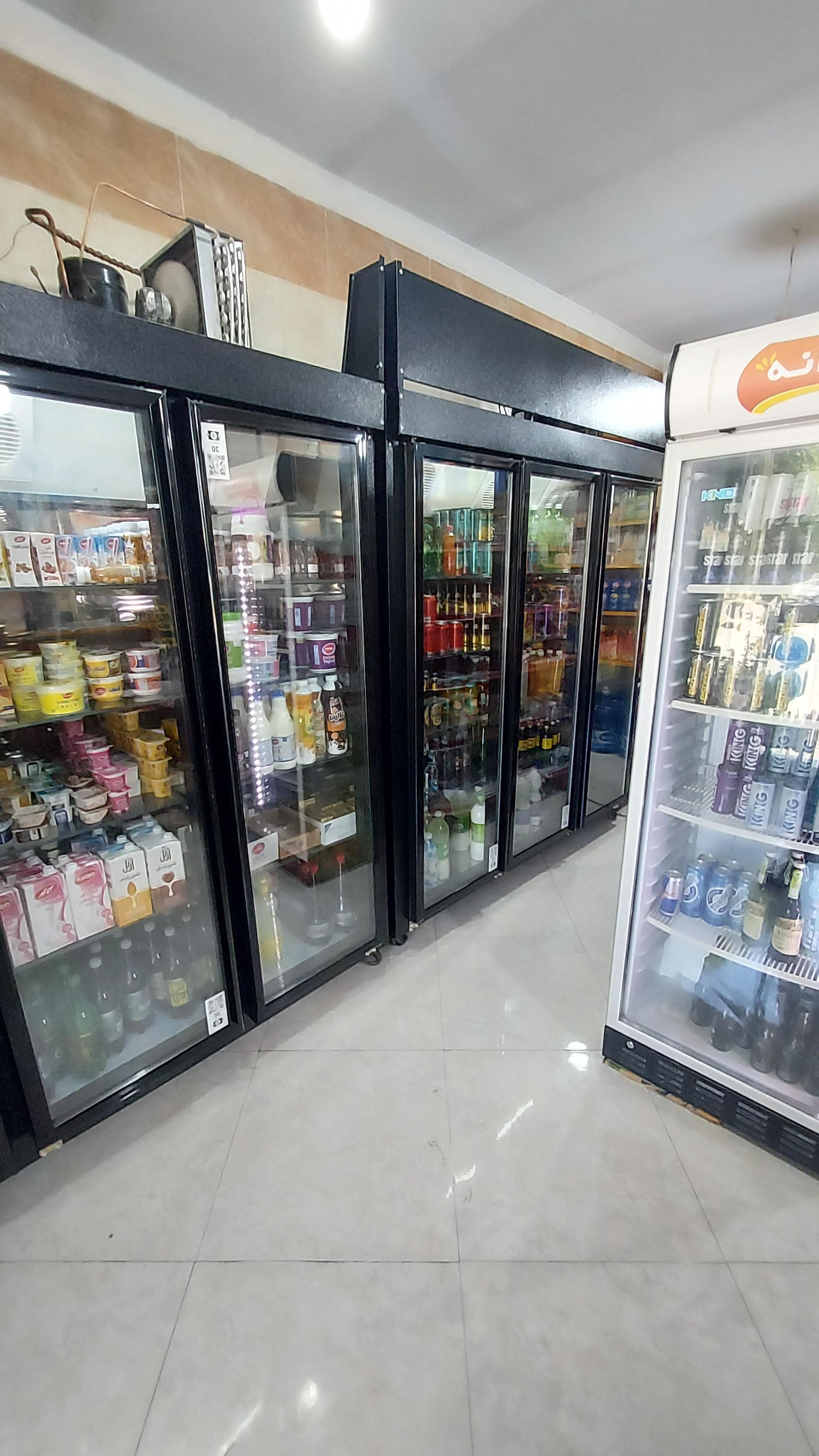 عکس هایپر مارکت زیتون