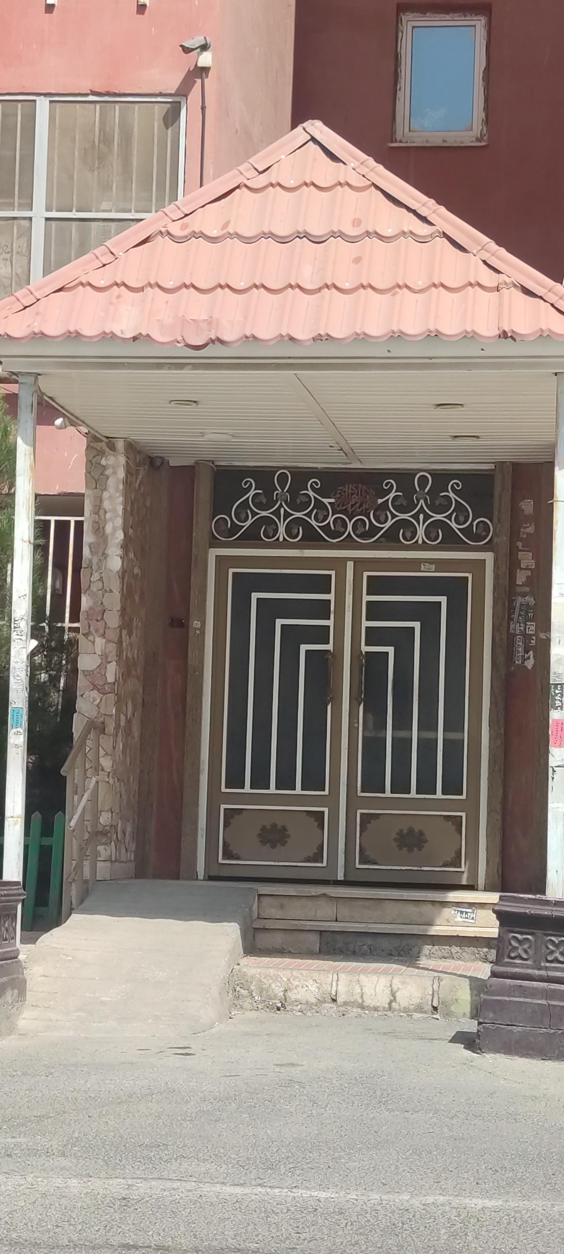 عکس بلوک B 27