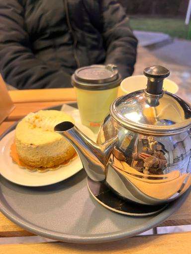 عکس کافه شیرینی بانیل