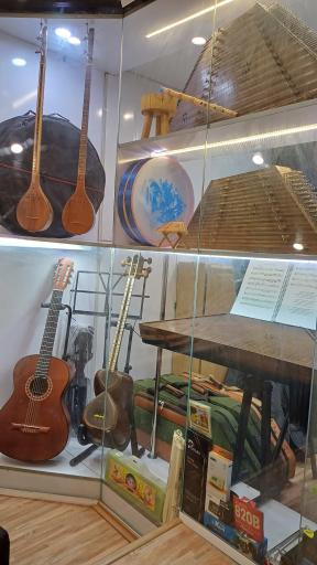 عکس گالری موسیقی سنتور سرویس