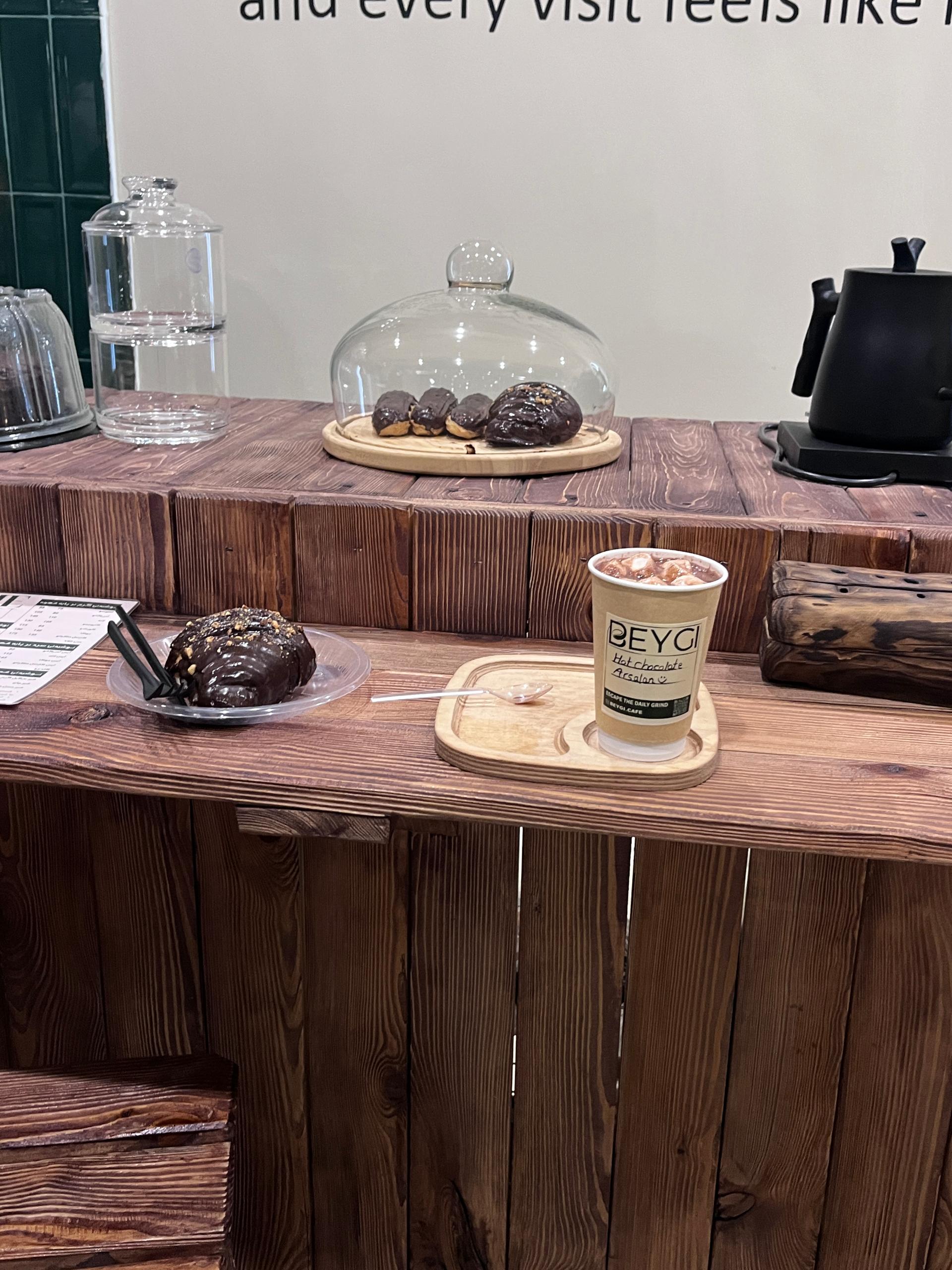 عکس کافه بیگی 