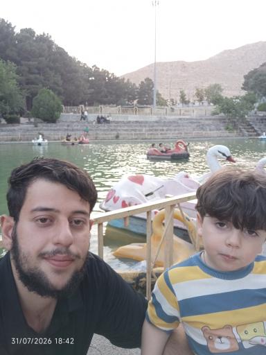 عکس دریاچه پارک آبشار