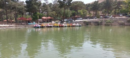 عکس دریاچه پارک بلوار