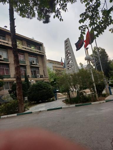 عکس مزار شهدای دانشگاه