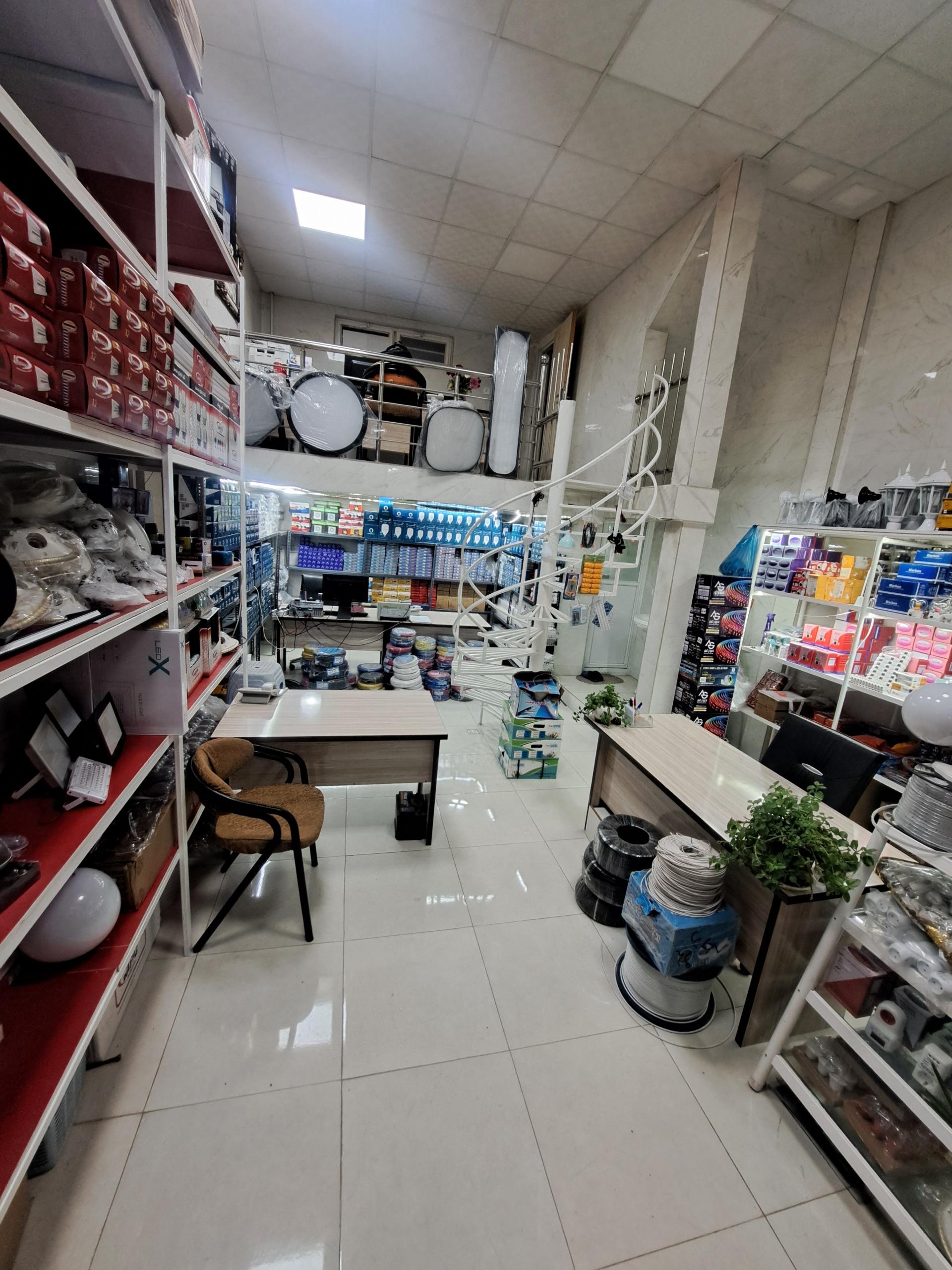 عکس الکتریکی آرمین آقایی