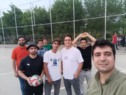 عکس زمین والیبال قره داغی ها