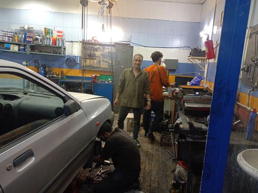 عکس تعمیرگاه  مطلق