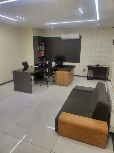 عکس دفتر ترجمه رسمی ملل (۸۵۰)