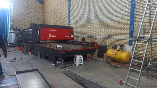 عکس برش لیزر فلزات البرز