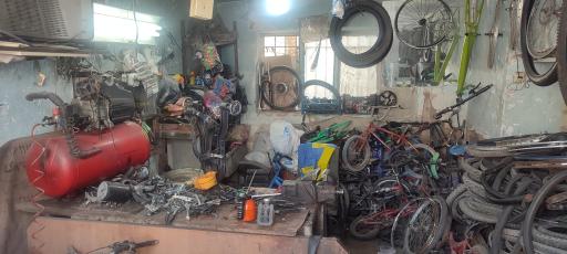 عکس دوچرخه سازی امیرحسین 