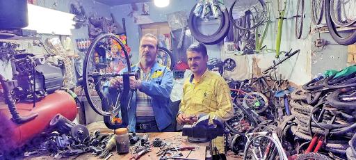 عکس دوچرخه سازی امیرحسین 