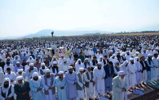 عکس عیدگاه اهل‌ سنت آزادشهر 